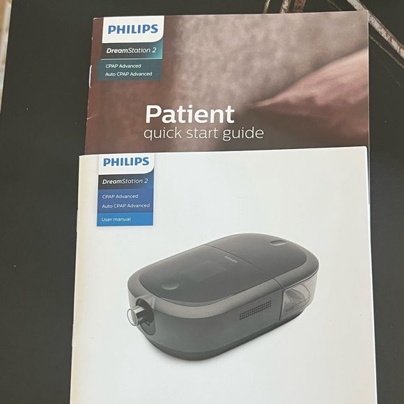 Philips DreamStation 2 with Accessories-Everything You Need Included! - Picture 7 of 13